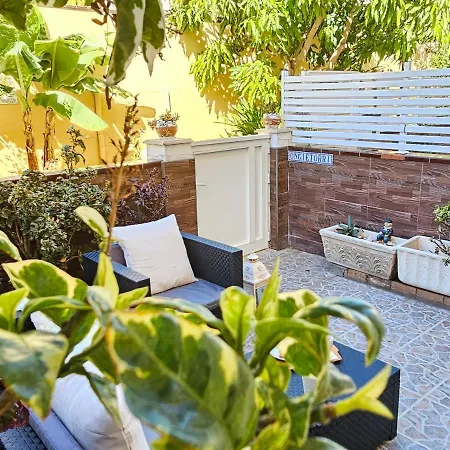 New Positive Vibes Holidays Home, Playa De Americas, Tenerife 아파트 플라야데라스아메리카스