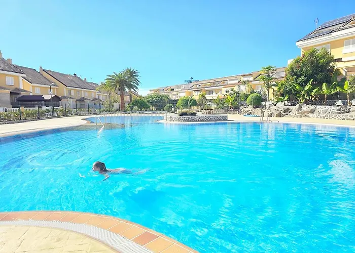アパート New Positive Vibes Holidays Home, Playa De Americas, Tenerife *