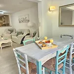 New Positive Vibes Holidays Home, Playa De Americas, Tenerife Διαμέρισμα